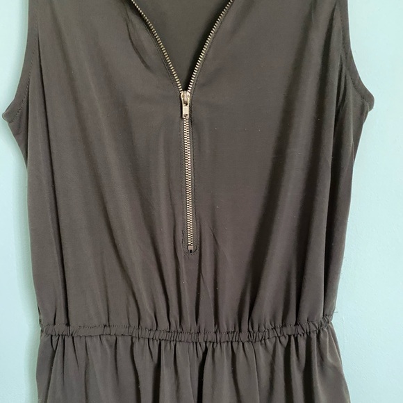 Ambiance Green Romper Size Small - Picture 3 of 6